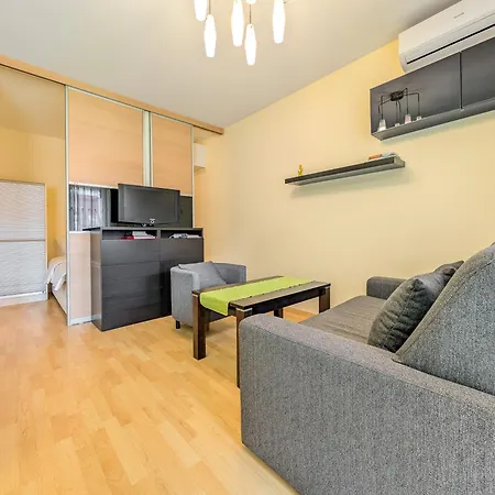 Mosiezna Przystan Homely By Bookinghost Apartamento